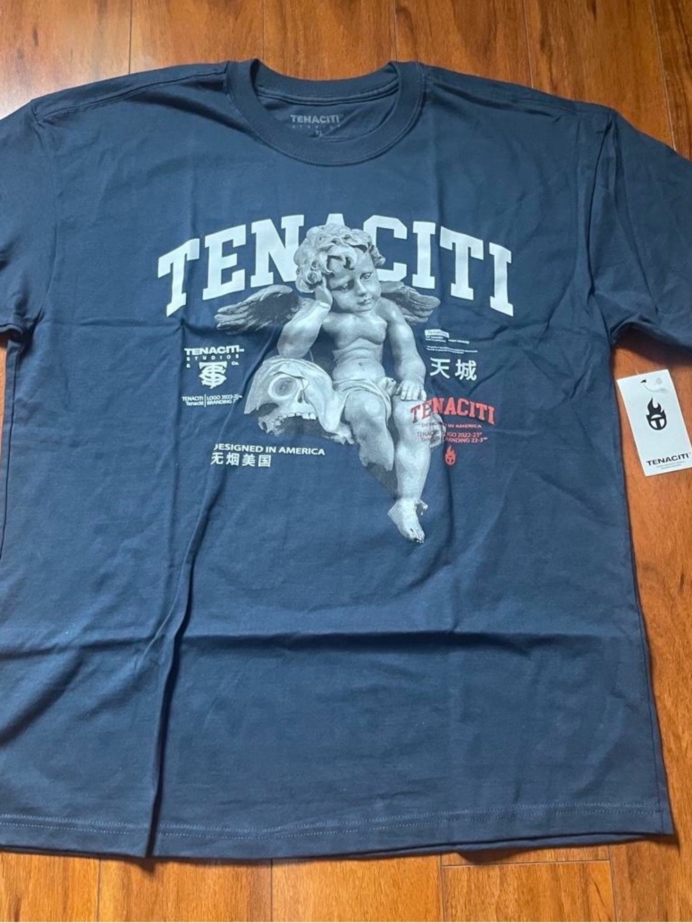 Navy blue Tenaciti XL Men t shirt